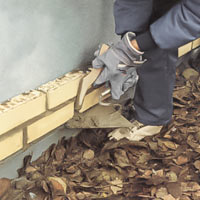 Fyll ut med fogstryckaren vid behov