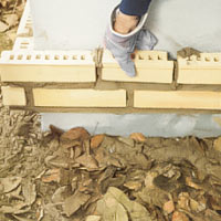 Efterputsa knäckytan innan du lägger halvstenen