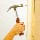 skråspika i de tvärgående reglarna.