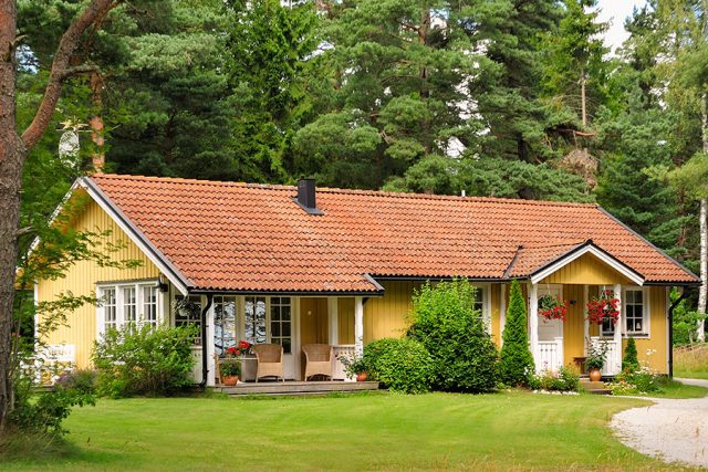 efter-markarbete-pa-grasmatta.jpg