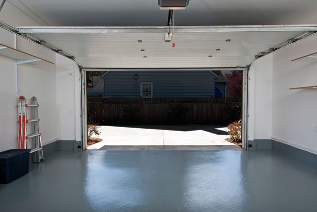 fogfritt-golv-garage.jpg